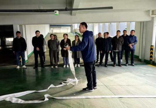 安全在线｜交通产业 ■澳门十大棋牌排行榜最新■澳门十大棋牌排行榜推荐 召开“消防宣传月”系列活动